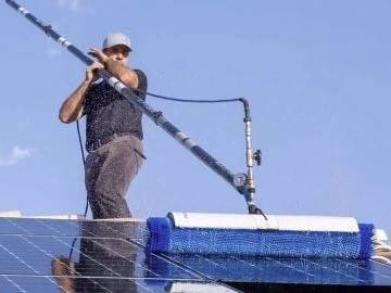 #čiščenje sončne elektrarne #cena čiščenja sončne elektrarne #čiščenje sončnih elektrarn cena #čiščenje sončnih elektrarn #čiščenje fotovoltaičnih panelov