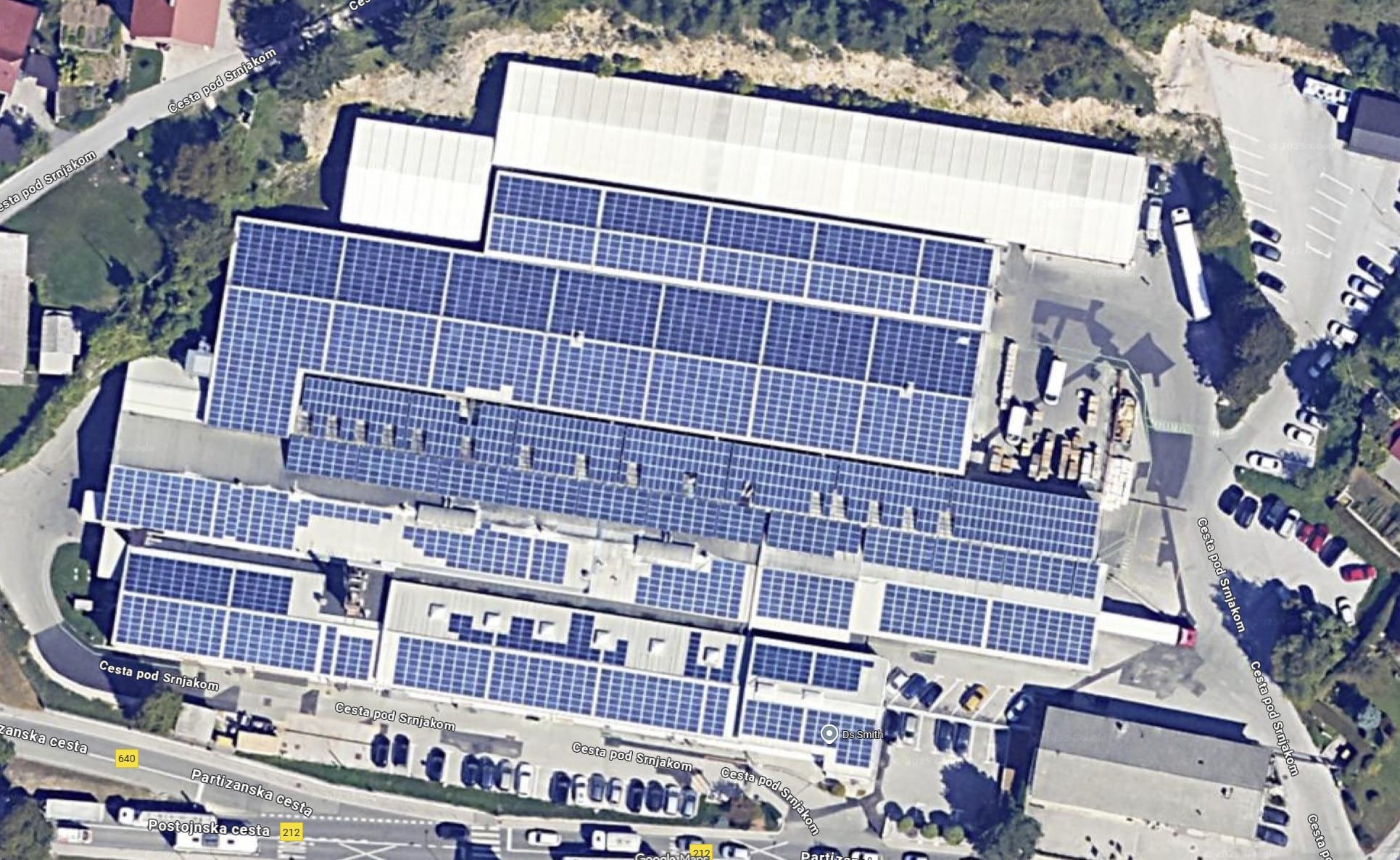 Čiščenje sončnih elektrarn, primer 1 MW - Rakek 1 čiščenje sončne elektrarne cena čiščenja sončne elektrarne čiščenje sončnih elektrarn cena čiščenje sončnih elektrarn čiščenje fotovoltaičnih panelov